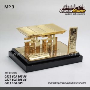 Souvenir Miniatur Pertambangan