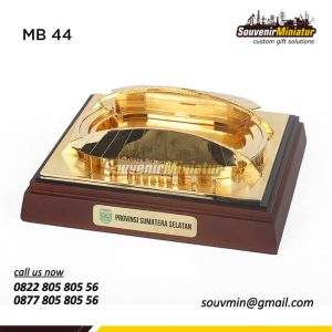 MB44-Miniatur-Bangunan-Stadion-Jakabaring-Palembang