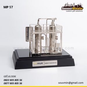 MP57 Souvenir Miniatur Pertambangan Compact Floatation Unit Kota Minyak