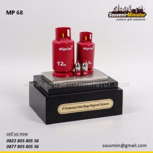 MP68 Souvenir Miniatur Pertambangan Tabung Bright Gas PT Pertamina Patra Niaga Regional Sulawesi