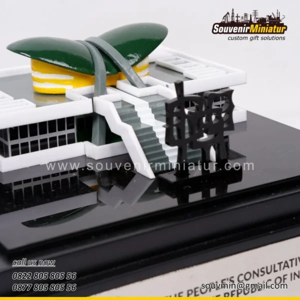 DETAIL-MB130 Miniatur Gedung MPR RI