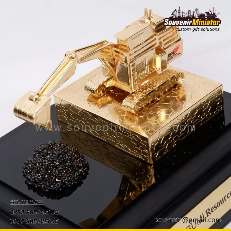 DETAIL-MP112 Miniatur Excavator Bumi Resources