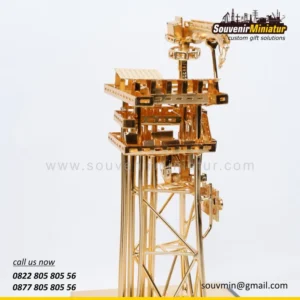 Miniatur Proyek Pengembangan Lapang
