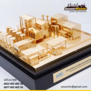 Miniatur AGPA Refinery Complex Grand Opening