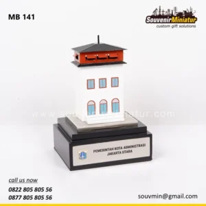 MB141 Miniatur Menara Syahbandar