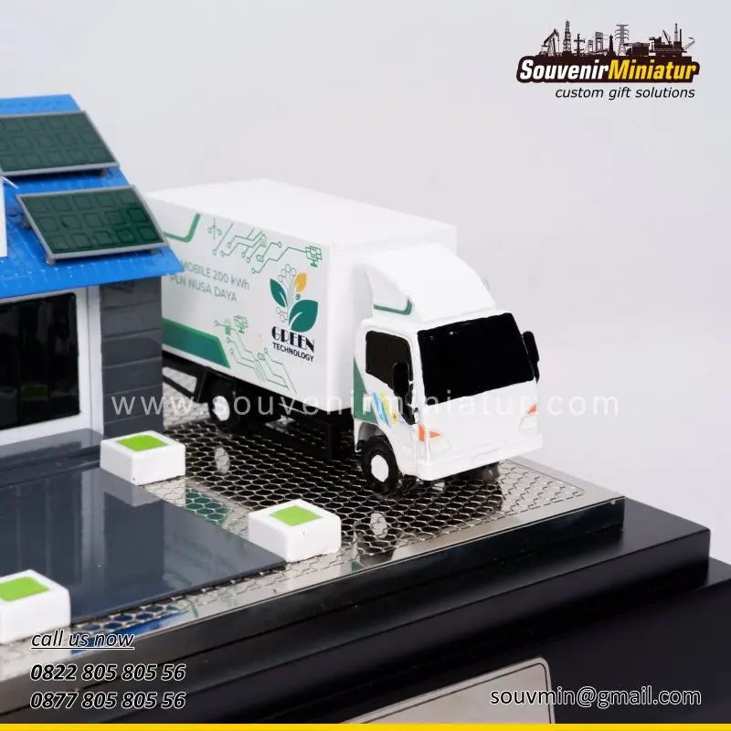 Miniatur Bangunan Home Charging Service PT PLN 2 DETAIL-MB155 Miniatur Bangunan Home Charging Service