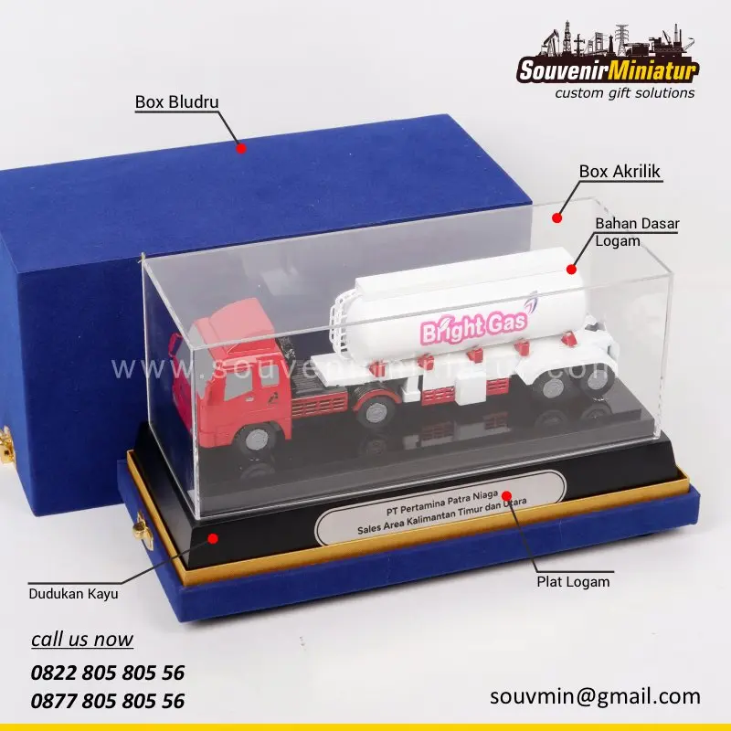 Miniatur Truck Bright Gas PT Pertamina Patra Niaga 2 DETAIL2-MK89 Miniatur Truck Bright Gas