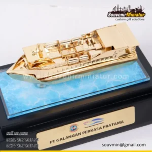 Souvenir Miniatur 20 Miniatur Kapal Wahana Virendra PT G