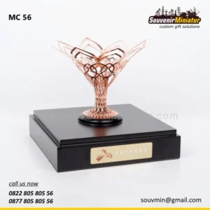 Souvenir Miniatur 23 Miniatur Asthara Skyfront City